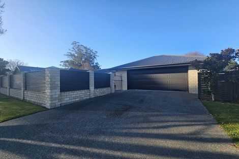 Photo of property in 15 Ascot Place, Rangiora, 7400