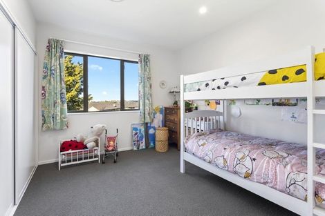 Photo of property in 13 Mcivor Place, Rangiora, 7400