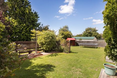 Photo of property in 15 Pirinoa Street, Feilding, 4702