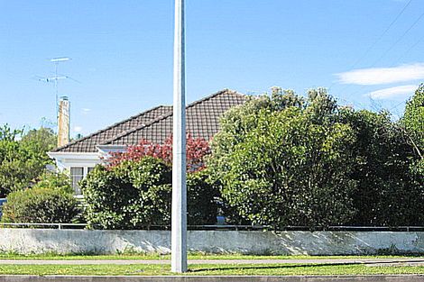 Photo of property in 196 Wainui Road, Kaiti, Gisborne, 4010