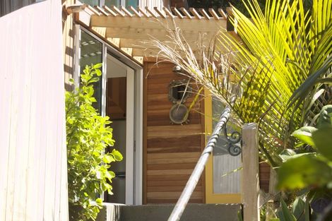 Photo of property in 238a Houghton Bay Road, Houghton Bay, Wellington, 6023