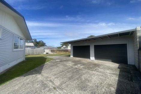 Photo of property in 66 English Street, St Andrews, Hamilton, 3200