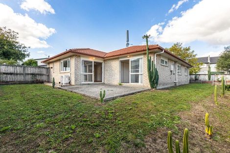 Photo of property in 3 Reefton Place, Flat Bush, Auckland, 2019