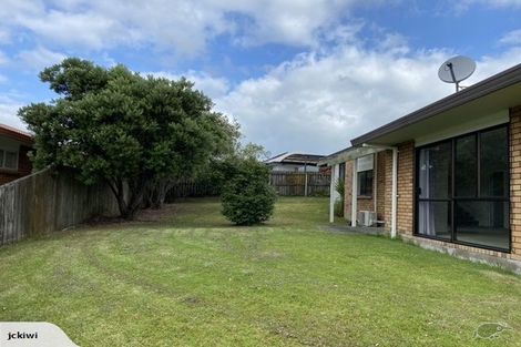 Photo of property in 12 Greta Place, Stanmore Bay, Whangaparaoa, 0932