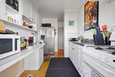 Photo of property in 9 Seddon Road, Frankton, Hamilton, 3204