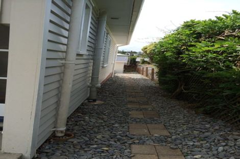 Photo of property in 1/13 Elliott Avenue, Bayview, Auckland, 0629