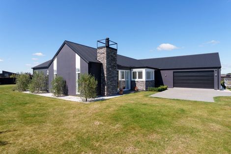 Photo of property in 10 Silver Peaks Drive, West Melton, 7618