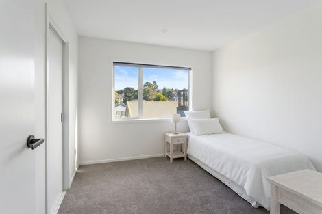 Photo of property in 23a Crosby Road, West Harbour, Auckland, 0618
