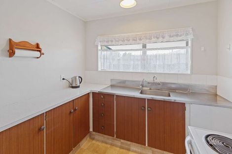 Photo of property in 2/14 Burns Street, Westown, New Plymouth, 4310