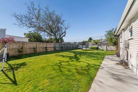 Photo of property in 8 Tui Grove, Elderslea, Upper Hutt, 5018