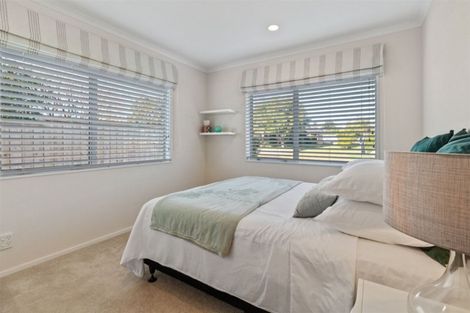 Photo of property in 30 Huntington Drive, Bethlehem, Tauranga, 3110