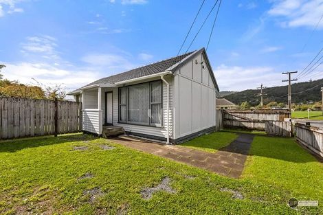 Photo of property in 4-6 Speedy Street, Stokes Valley, Lower Hutt, 5019