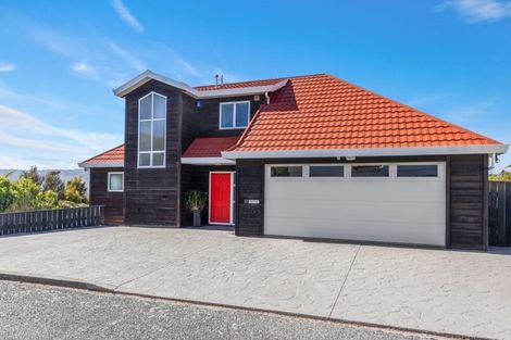 Photo of property in 53 Redvers Drive, Belmont, Lower Hutt, 5010