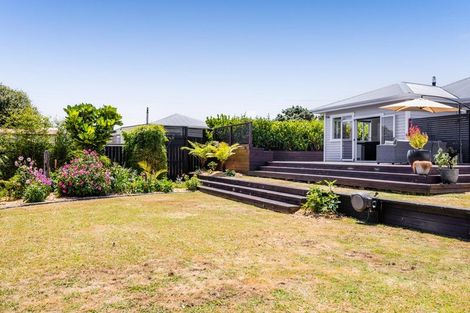 Photo of property in 110 Manawapou Road, Hawera, 4610