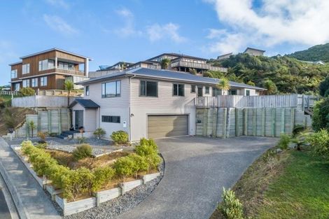 Photo of property in 4 Winifred Way, Belmont, Lower Hutt, 5010