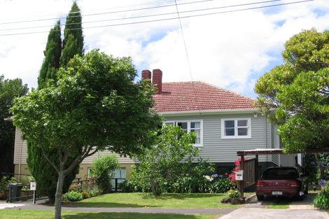 Photo of property in 29 Saxon Street, Waterview, Auckland, 1026