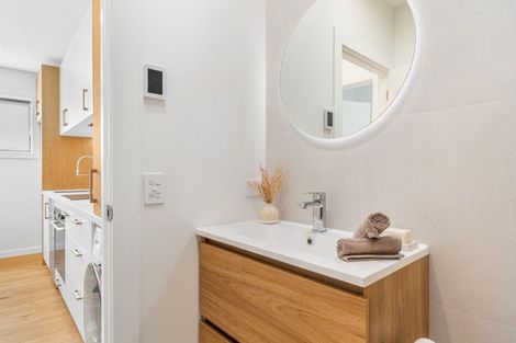 Photo of property in 48 Forage Road, Jacks Point, 9371