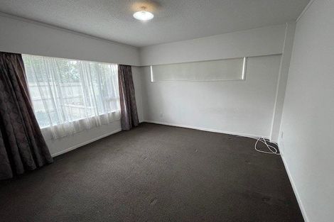 Photo of property in 1/57 Butley Drive, Farm Cove, Auckland, 2012