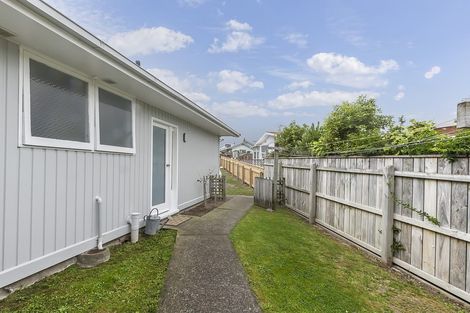 Photo of property in 3/22 Park Avenue, Titahi Bay, Porirua, 5022