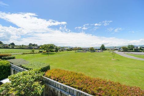 Photo of property in 9 Foxtail Fern, Kelvin Grove, Palmerston North, 4414