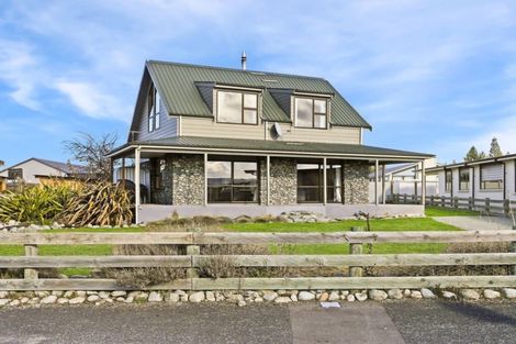 Photo of property in 15 Irishman Drive, Twizel, 7901