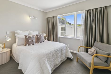 Photo of property in 102a Homebush Road, Khandallah, Wellington, 6035