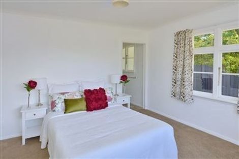 Photo of property in 384 Ilam Road, Bryndwr, Christchurch, 8053