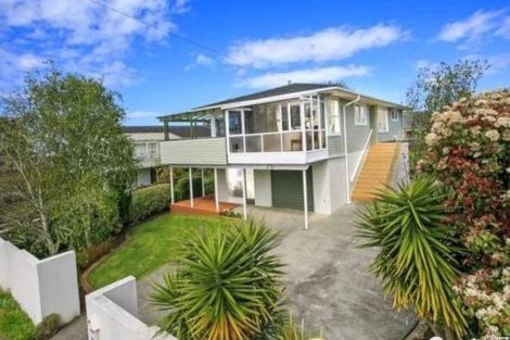 Photo of property in 157 Coronation Road, Hillcrest, Auckland, 0627