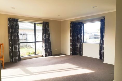 Photo of property in 12 Wimbledon Close, Nawton, Hamilton, 3200