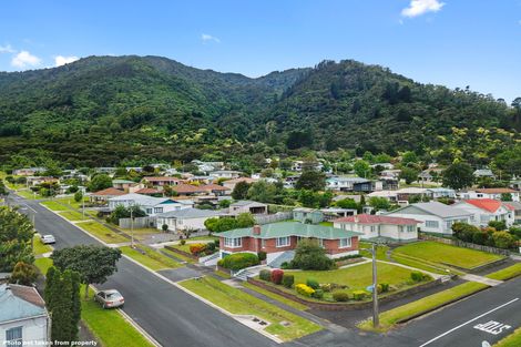 Photo of property in 11 Brick Street, Te Aroha, 3320