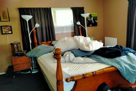 Photo of property in 16 Valhalla Drive, Beach Haven, Auckland, 0626