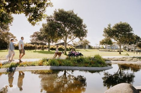 Photo of property in 112 Coast Boulevard, Papamoa Beach, Papamoa, 3118