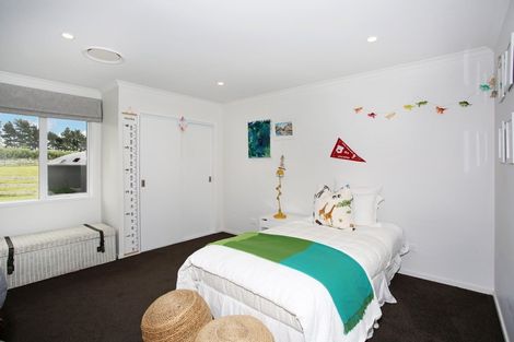 Photo of property in 22 Irwin Road, Kingseat, Pukekohe, 2679