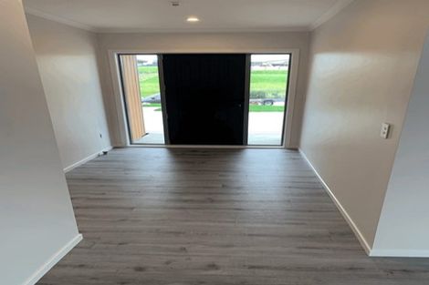 Photo of property in 4 Edenmore Terrace, Fitzherbert, Palmerston North, 4410