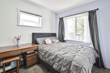 Photo of property in 18 Wycliffe Street, Onekawa, Napier, 4110