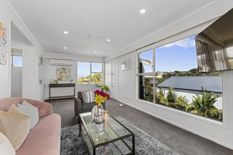 Photo of property in 10a Church Street, Northcote Point, Auckland, 0627