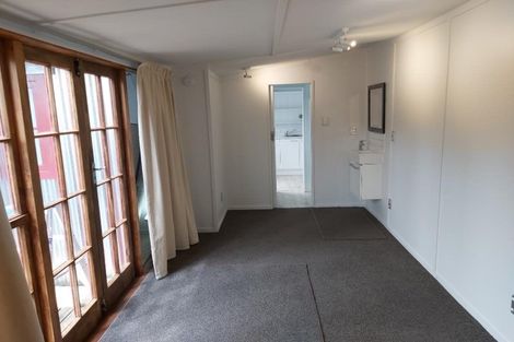 Photo of property in 93 Constable Street, Newtown, Wellington, 6021