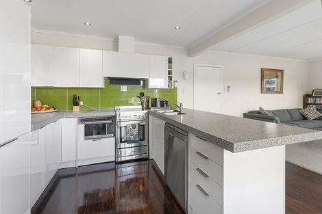 Photo of property in 142 Cecil Road, Wadestown, Wellington, 6012