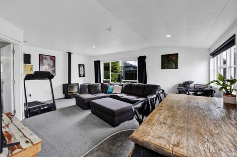 Photo of property in 6 Egmont Street, Normanby, Hawera, 4614