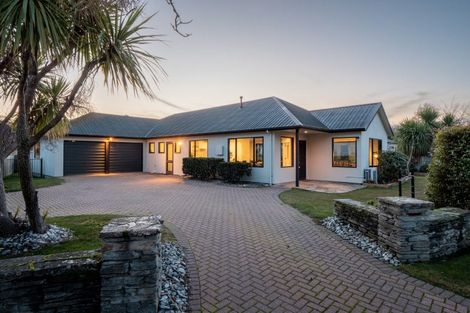 Photo of property in 2 Magnolia Place, Frankton, Queenstown, 9300
