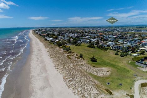 Photo of property in 1034 Papamoa Beach Road, Papamoa Beach, Papamoa, 3118