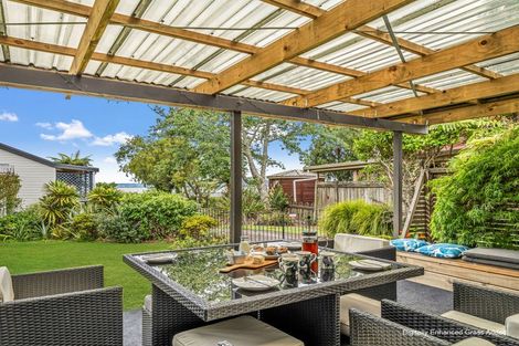 Photo of property in 9 Cooper Avenue, Holdens Bay, Rotorua, 3010