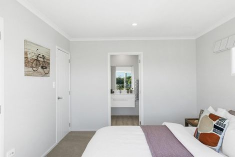 Photo of property in 387 Estuary Road, South New Brighton, Christchurch, 8062