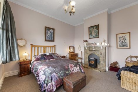 Photo of property in 53 Easther Crescent, Kew, Dunedin, 9012