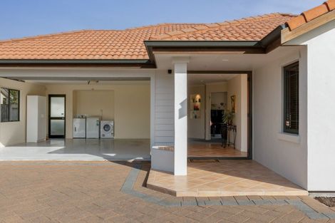 Photo of property in 91 Kahira Crescent, Papamoa Beach, Papamoa, 3118