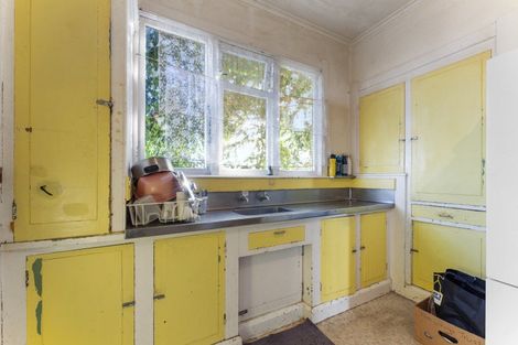 Photo of property in 27 Kawatiri Avenue, Gonville, Whanganui, 4501