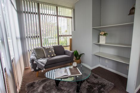 Photo of property in 4 Mckenzie Terrace, Carterton, 5713