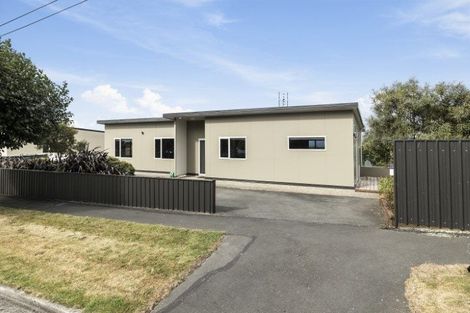 Photo of property in 64 Mckerrow Street, Shiel Hill, Dunedin, 9013