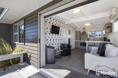 Photo of property in 12 Snell Crescent, Waihi Beach, 3611