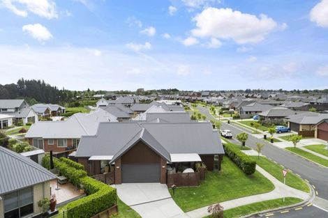 Photo of property in 19 Clifford Close, Leamington, Cambridge, 3432